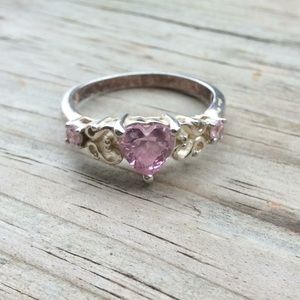 925 Silver Ring with 3 Pink Hearts